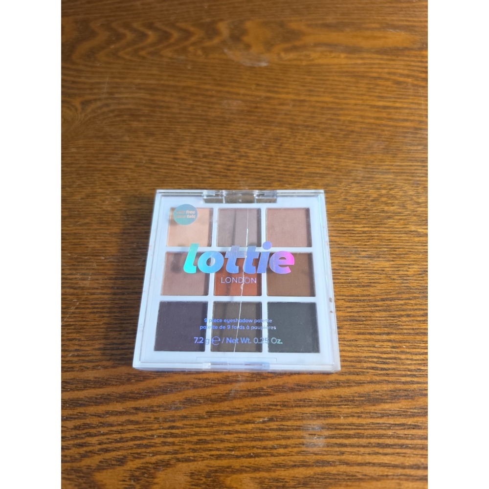 Lottie London Soft Grunge 9-Pan Eyeshadow Palette Talc-Free Cruelty-Free 0.25 oz